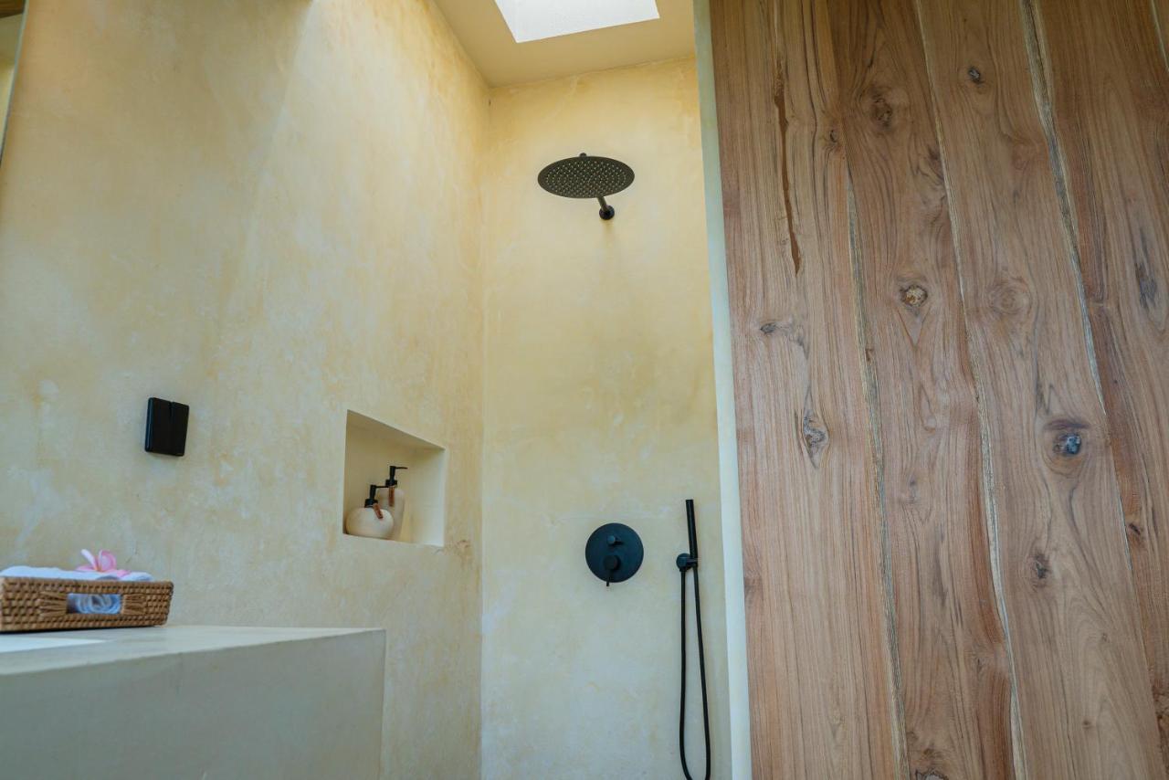 Olea Villas Resort Kuta  Zewnętrze zdjęcie